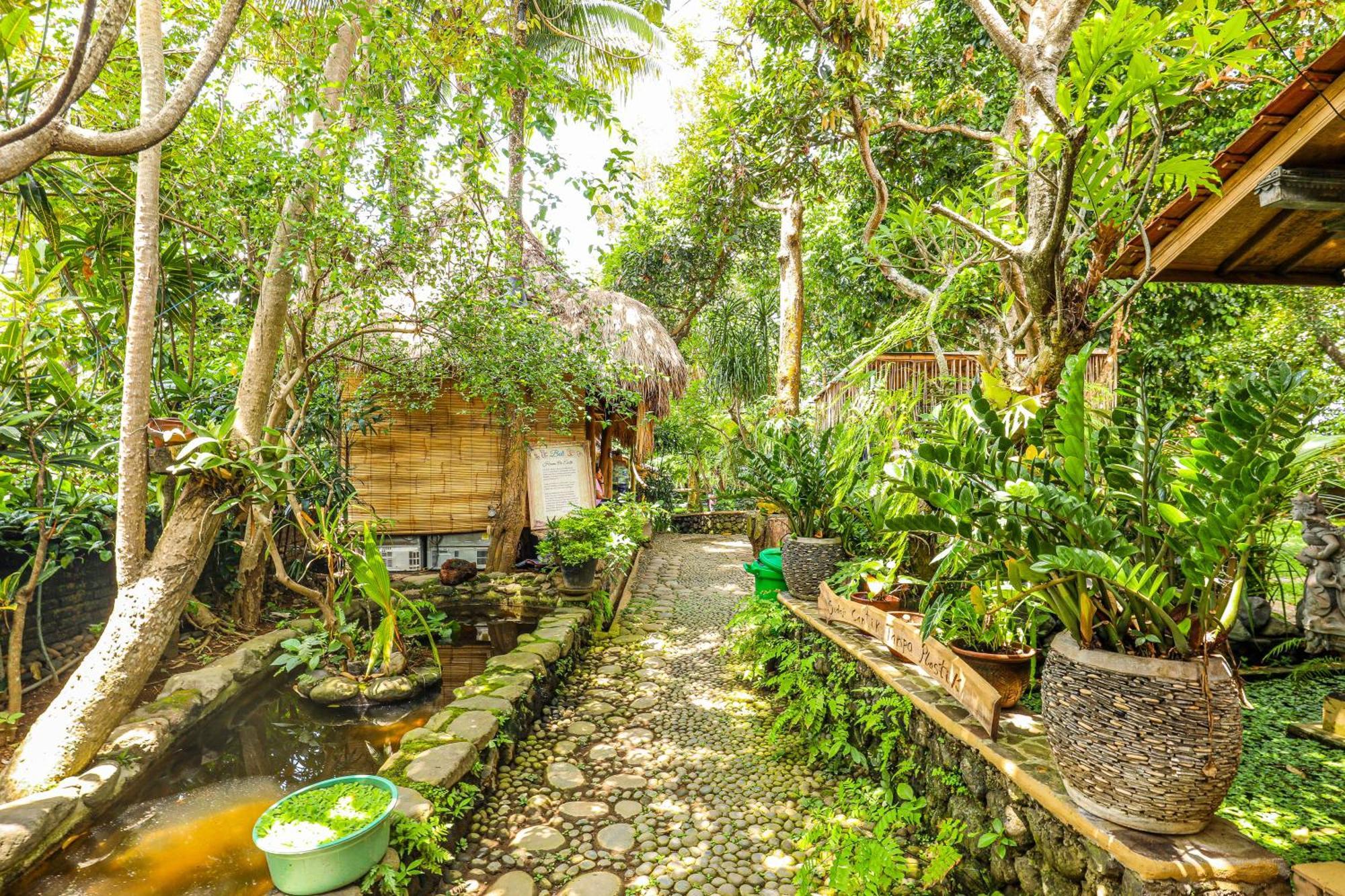 Omunity Bali Hotel Singaraja Екстериор снимка