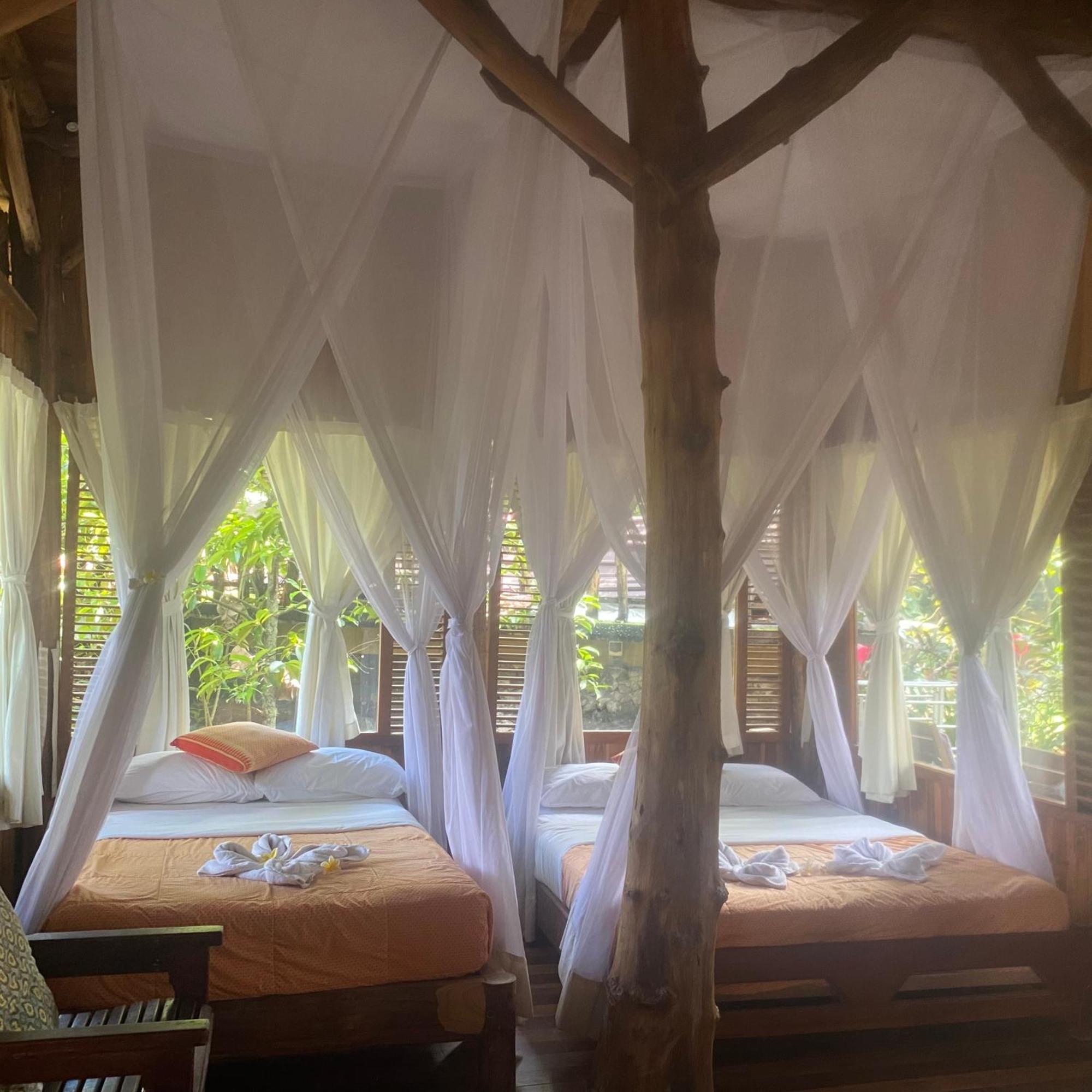 Omunity Bali Hotel Singaraja Екстериор снимка