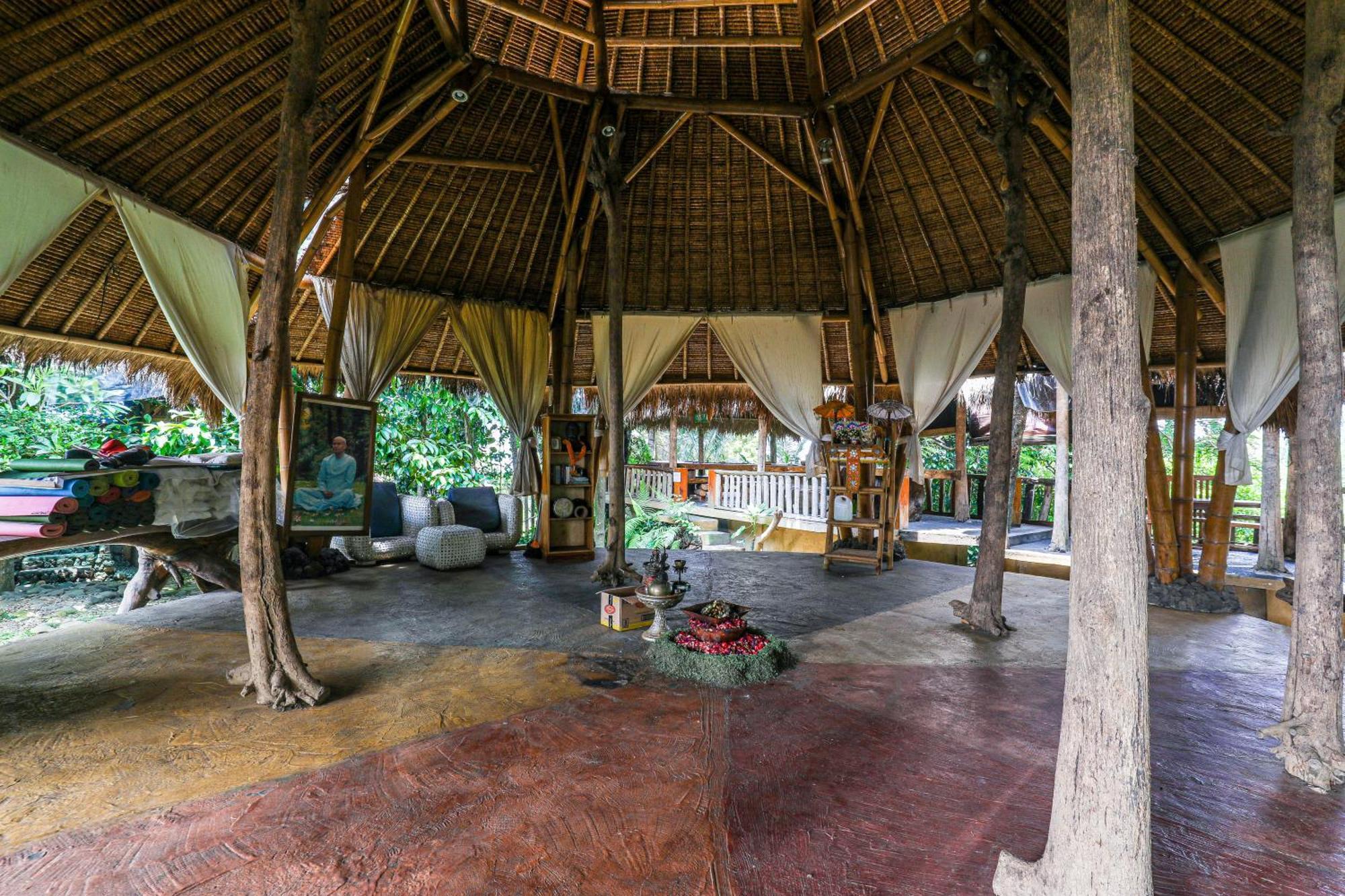 Omunity Bali Hotel Singaraja Екстериор снимка
