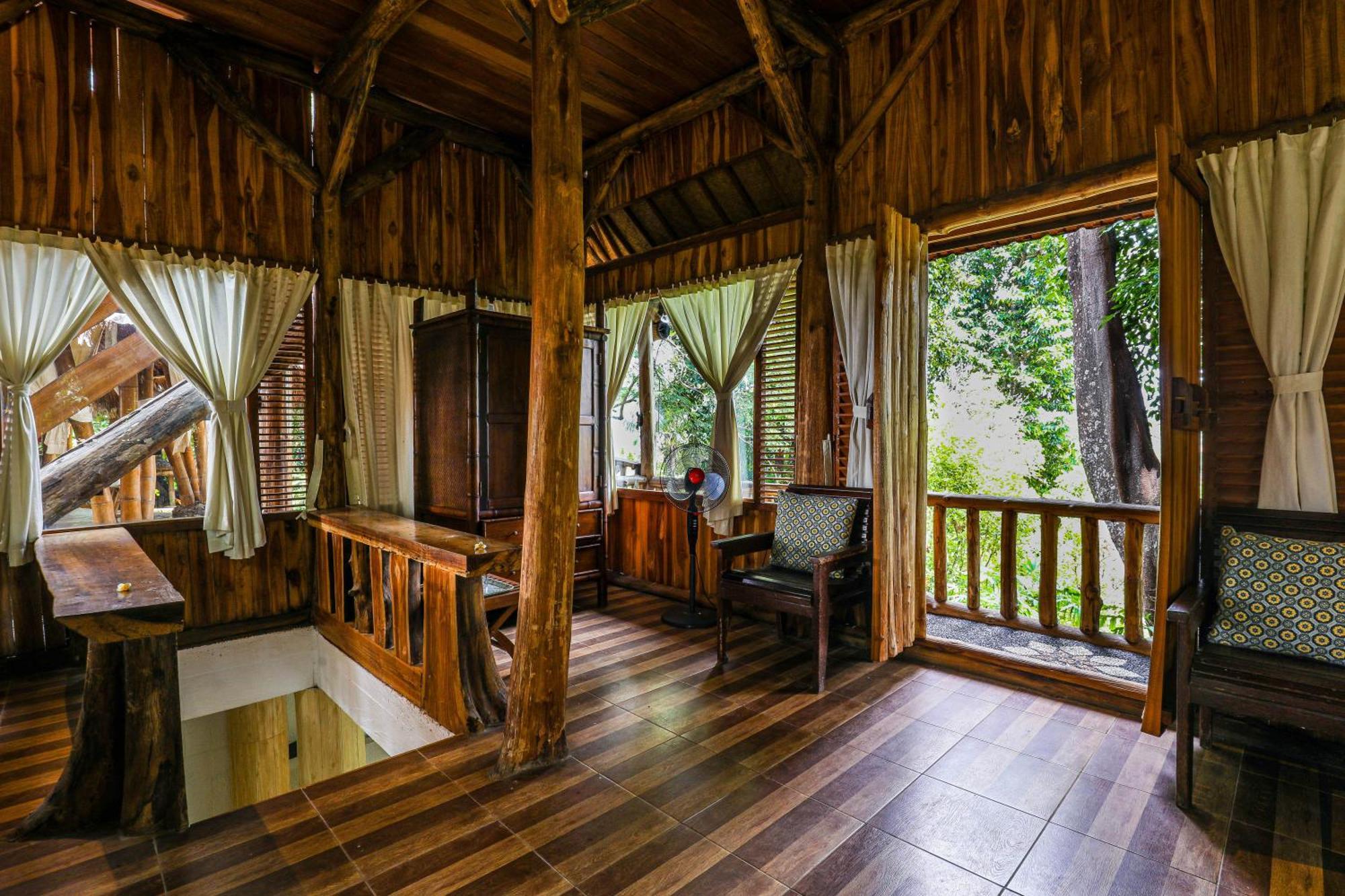Omunity Bali Hotel Singaraja Екстериор снимка